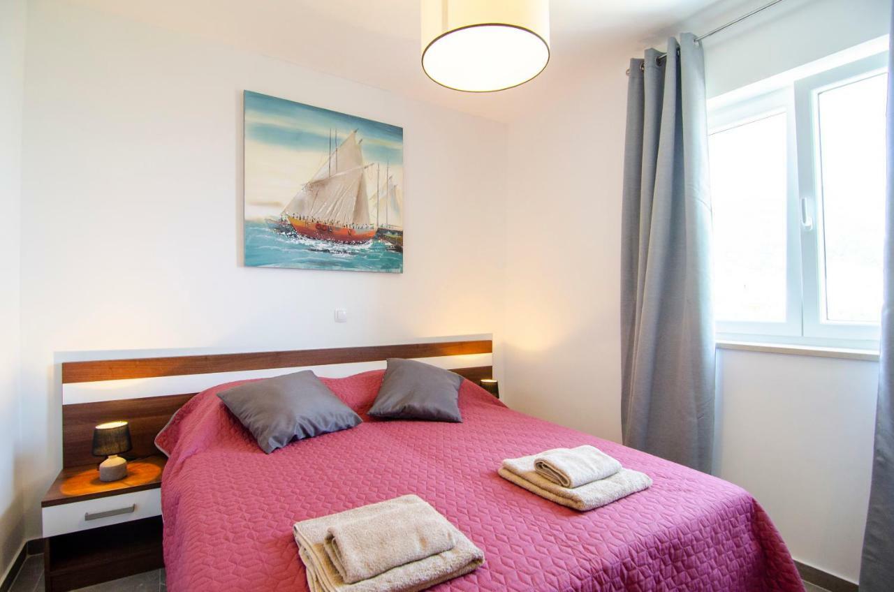 Apartments Sara 2 Bol Zewnętrze zdjęcie