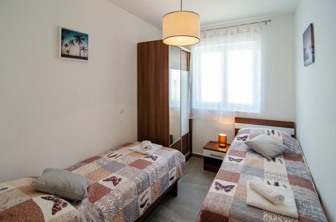 Apartments Sara 2 Bol Zewnętrze zdjęcie